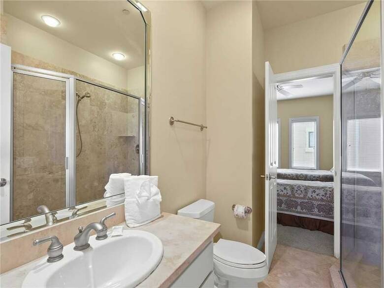 Collier Court 3 - Six Bedroom Home