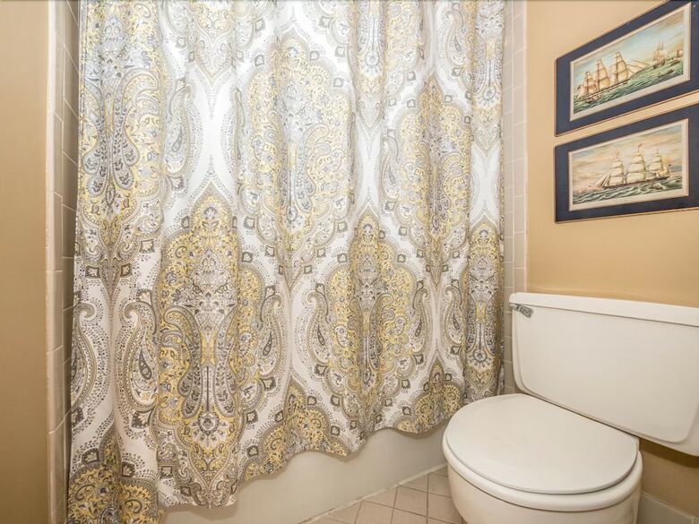 Greens 125 - Three Bedroom Condo