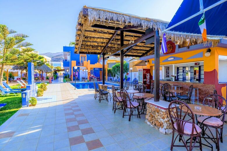 Aparthotel Eltina Apartments