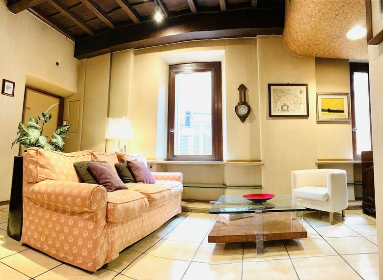 Laurina Apartment Spanish Steps