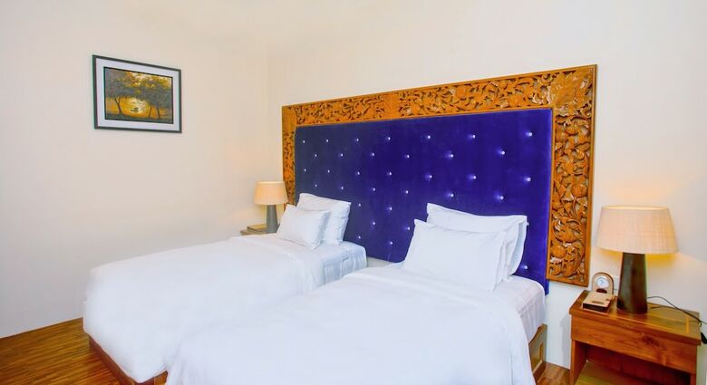 Hotel Sunset Palace View Suites