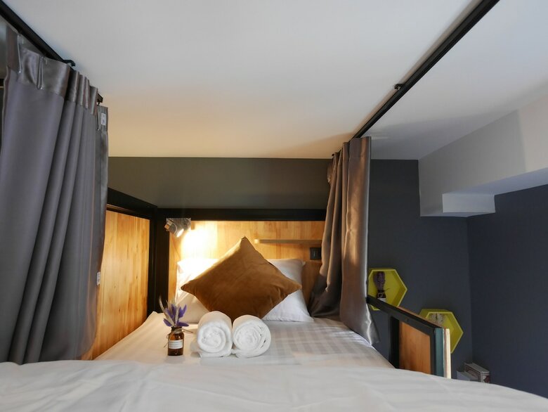 Hostal Ray Coffee Bar & Hostel - Adults Only