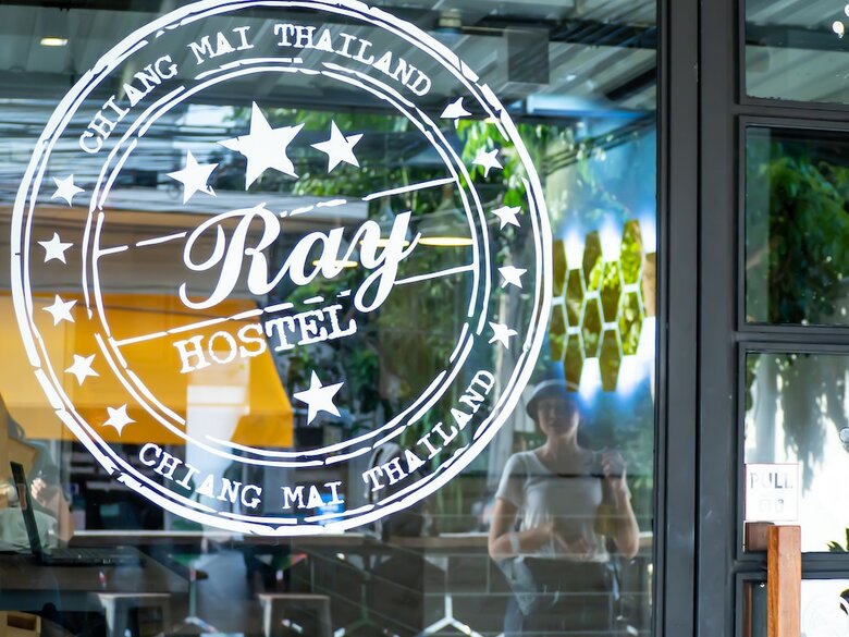 Hostal Ray Coffee Bar & Hostel - Adults Only