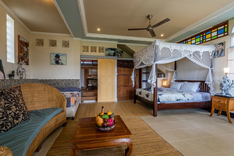 Tirta Asri Ubud Villa