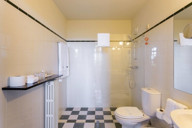 Bed & Breakfast Duas Portas Townhouse