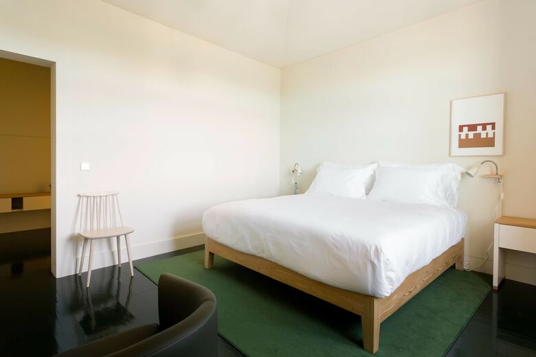 Bed & Breakfast Duas Portas Townhouse