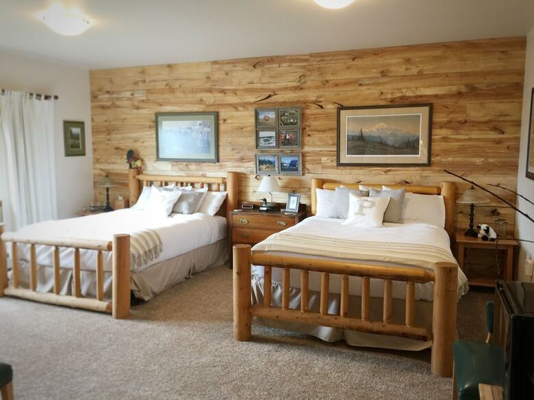 Pioneer Ridge B&B Inn