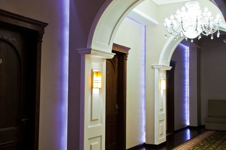 Sky Luxe Hotel