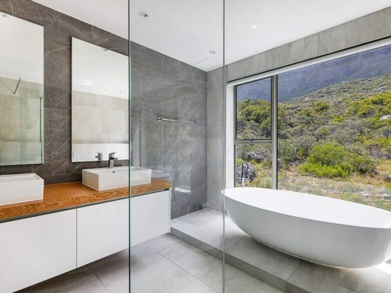 Villa The Views