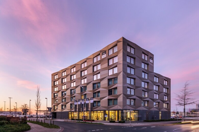 Hotel The Niu Crusoe