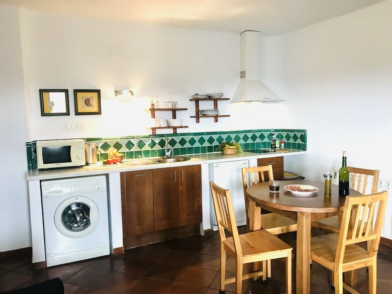 Aparthotel La Oveja Verde de La Alpujarra Apartamentos