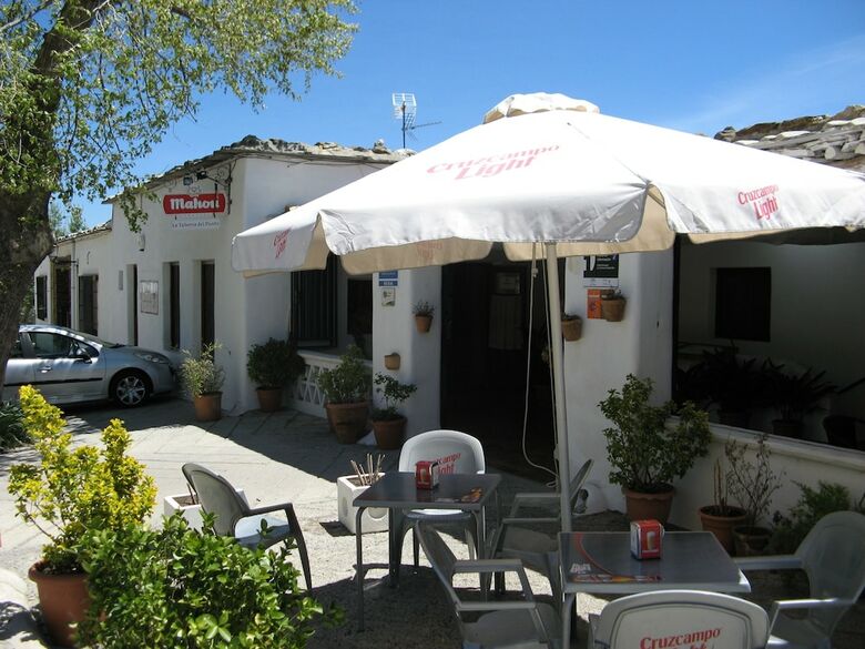 Aparthotel La Oveja Verde de La Alpujarra Apartamentos