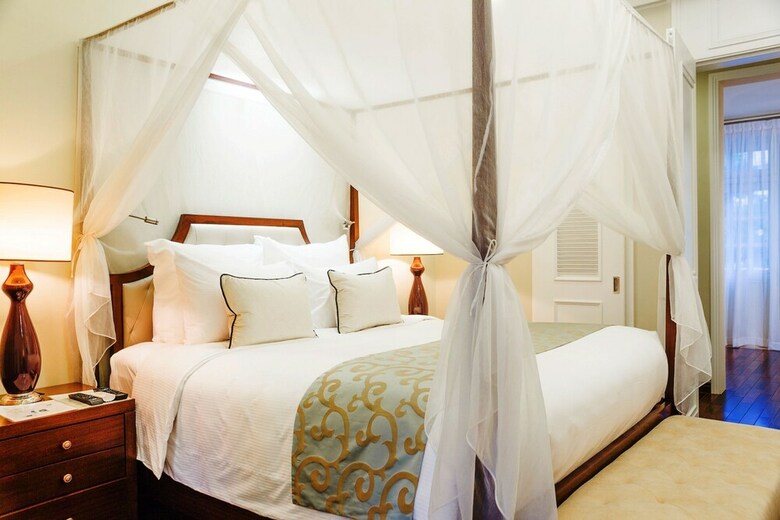 Hotel Villa Song Saigon