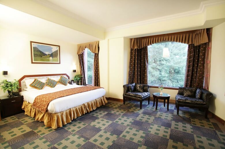 Hotel Grand Mumtaz Resorts