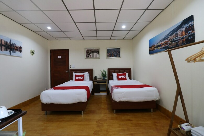 Hotel Oyo 812 Nature House
