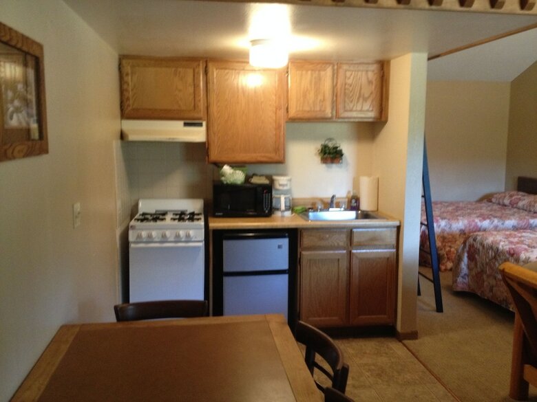 Cabana Elk Creek Resort