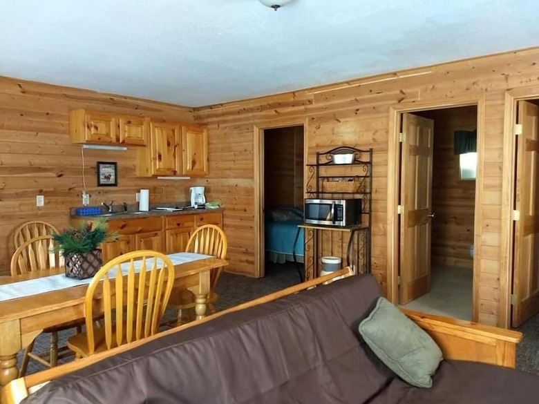 Cabana Elk Creek Resort