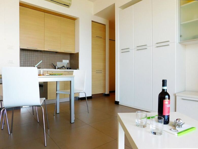 Apartamento Bilocale Con Favolosa Vista Mare