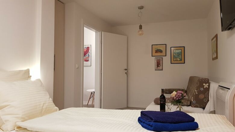 Apartamentos Galeria Nura