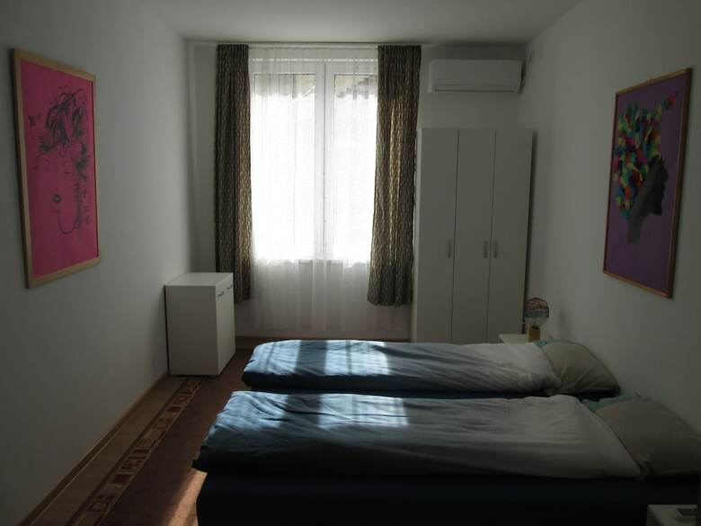 Admiral Apartments