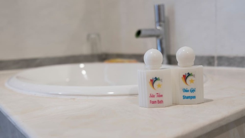White Diamond Hotel