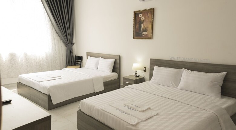 White Diamond Hotel