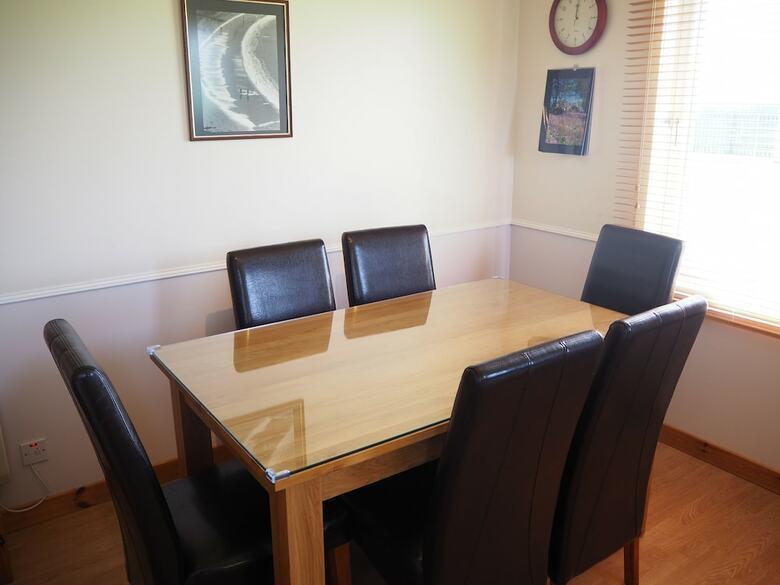 Decca Apartments