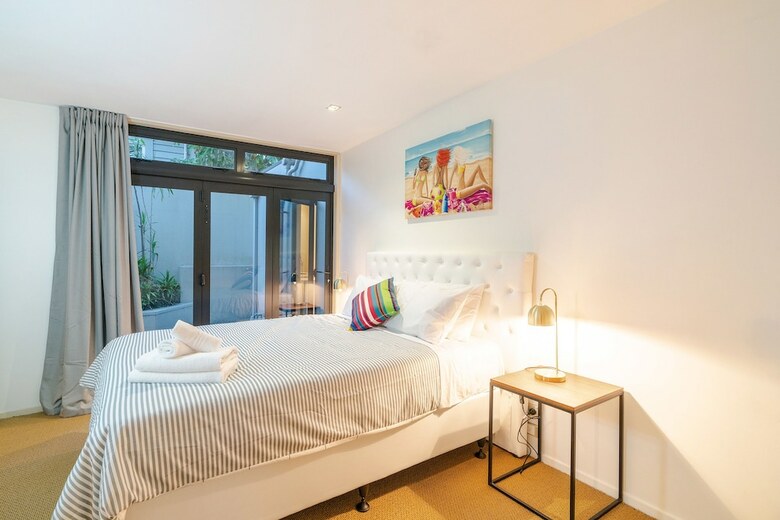 Northcote Point Amazing City View Villa