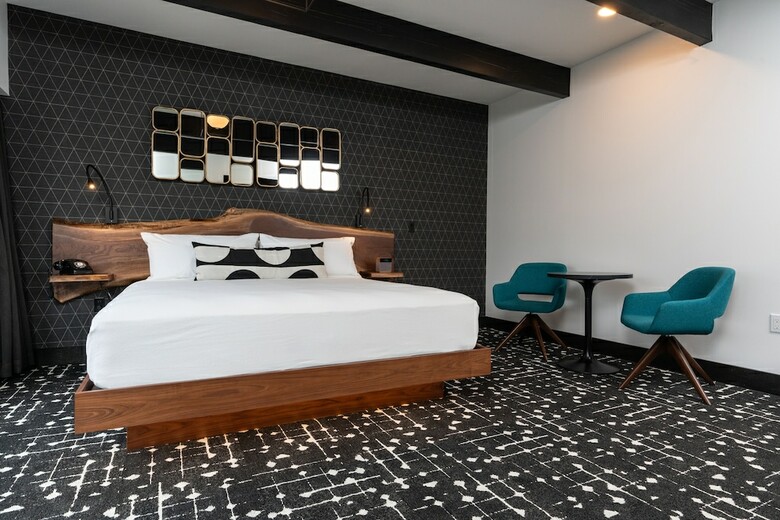 Hotel Earl Of Charlevoix