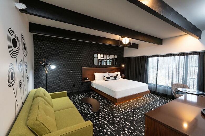 Hotel Earl Of Charlevoix