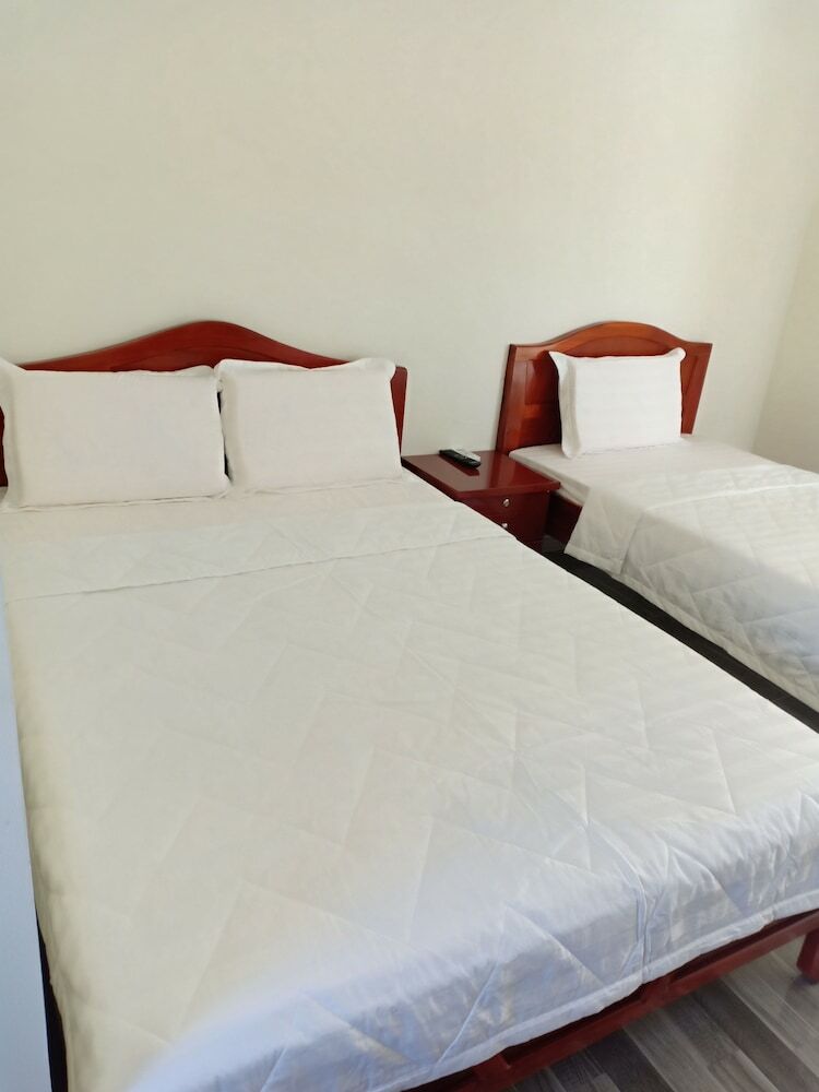 Hotel Khach San Quynh Phat