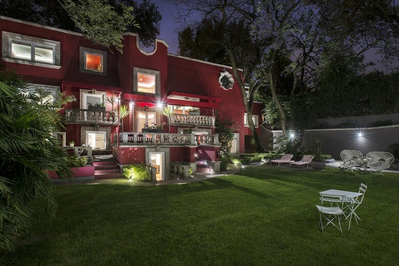 Bed & Breakfast Pug Seal Coyoacan