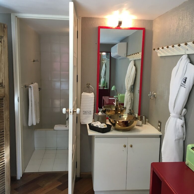 Bed & Breakfast Pug Seal Coyoacan
