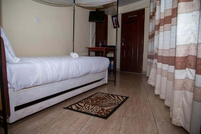Greenvale Hotel