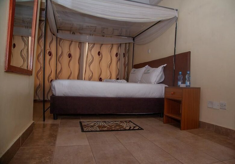 Greenvale Hotel