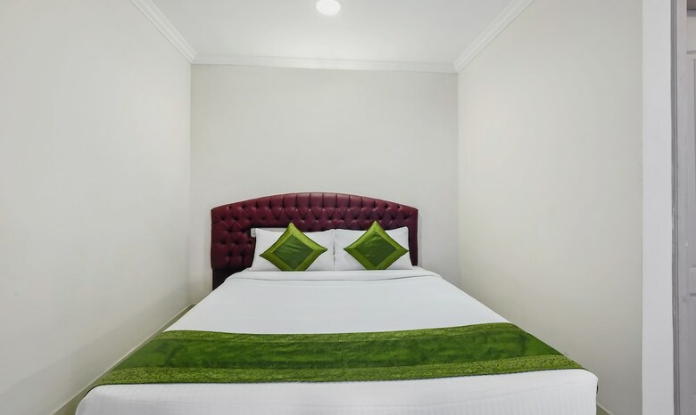 Hotel Treebo Royal Inn Trivandrum