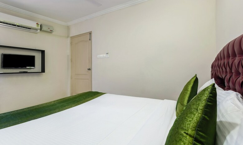 Hotel Treebo Royal Inn Trivandrum