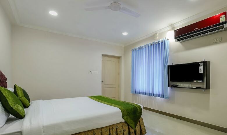 Hotel Treebo Royal Inn Trivandrum
