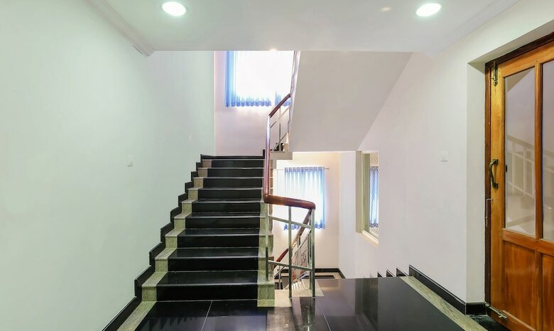 Hotel Treebo Royal Inn Trivandrum