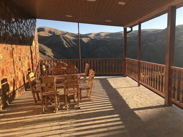 Hotel Garni Bread House