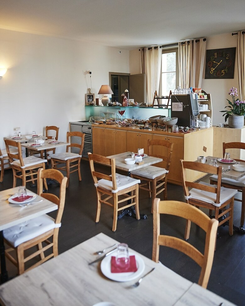 Hotel H�tel Le Funi