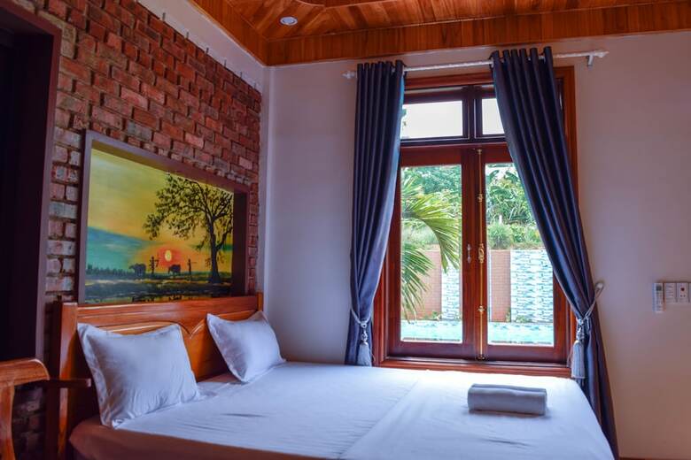 Hotel Phong Nha Hillside View Bungalow