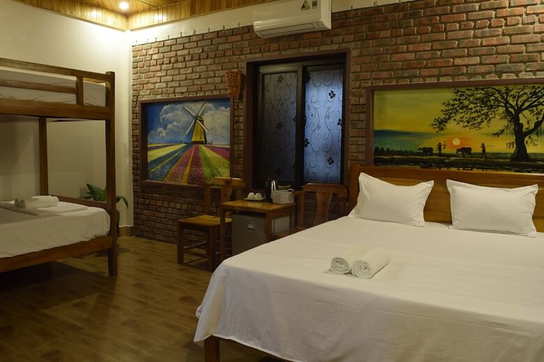 Hotel Phong Nha Hillside View Bungalow