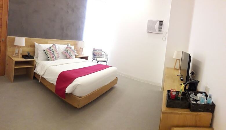 Hotel Bay's Inn