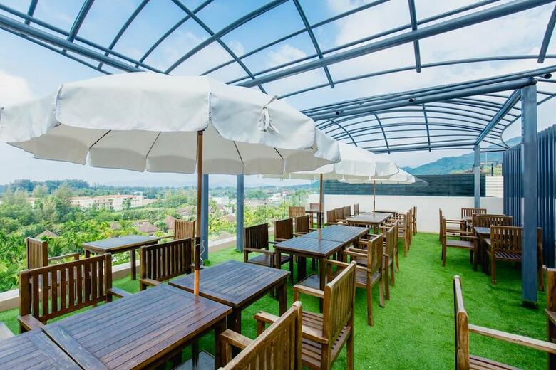 Apartamentos Aristo Resort Phuket 620 By Holy Cow