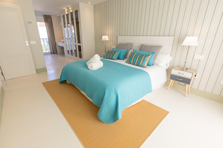 Guadalmina Beachfront Villa