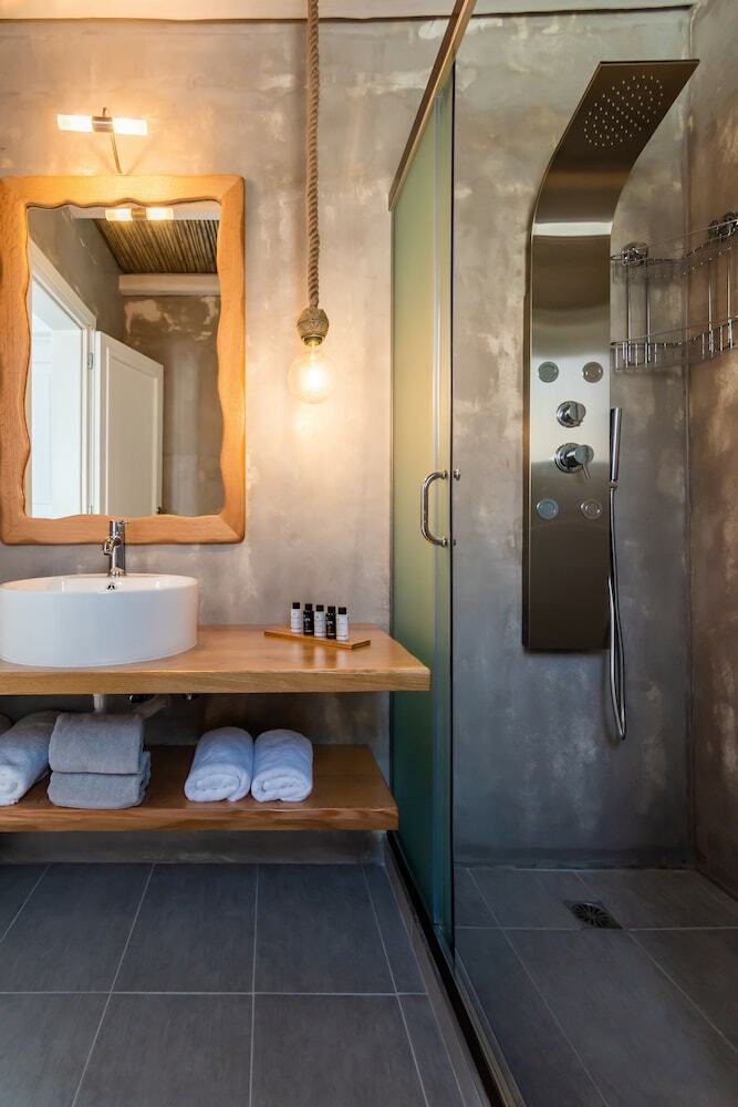 Apartamentos Milesian Suites