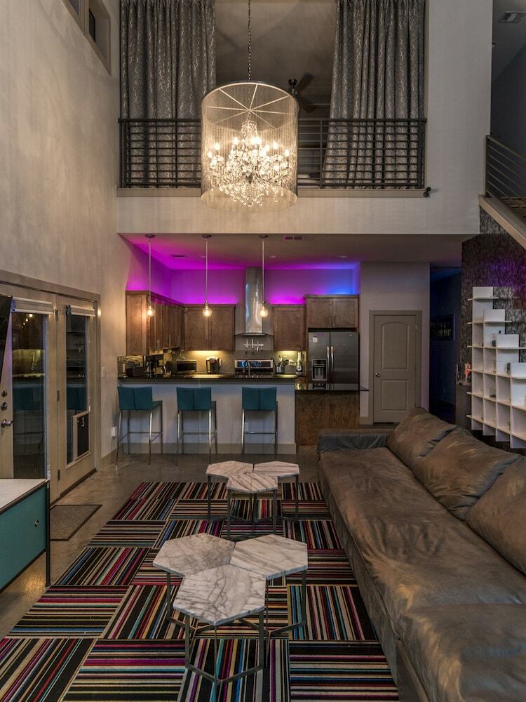 Wow Nirvana Home