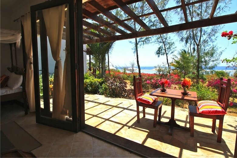 Villa Paradise On The Ocean