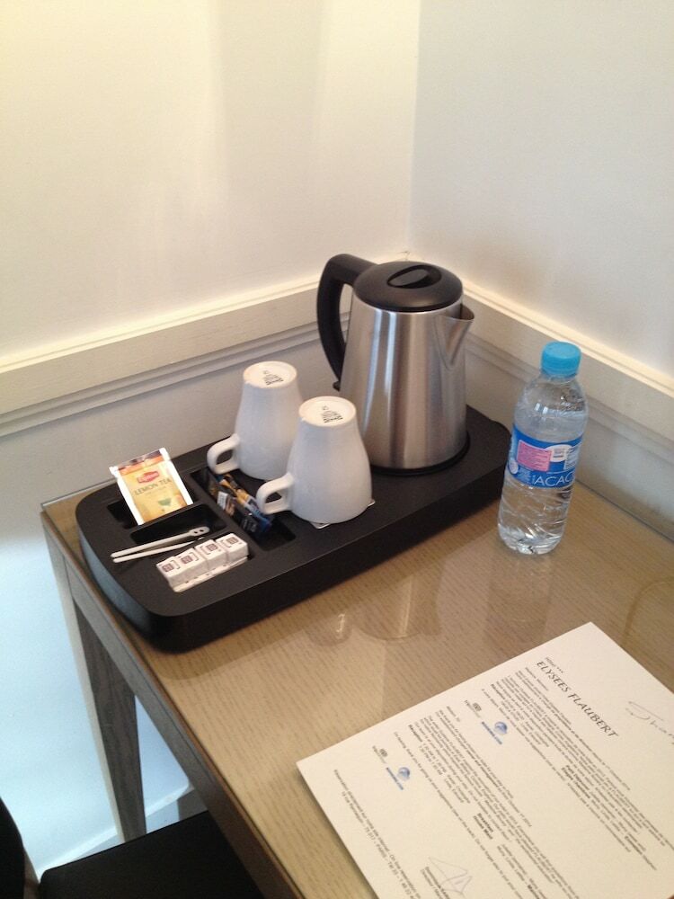 Hotel Elys�es Flaubert